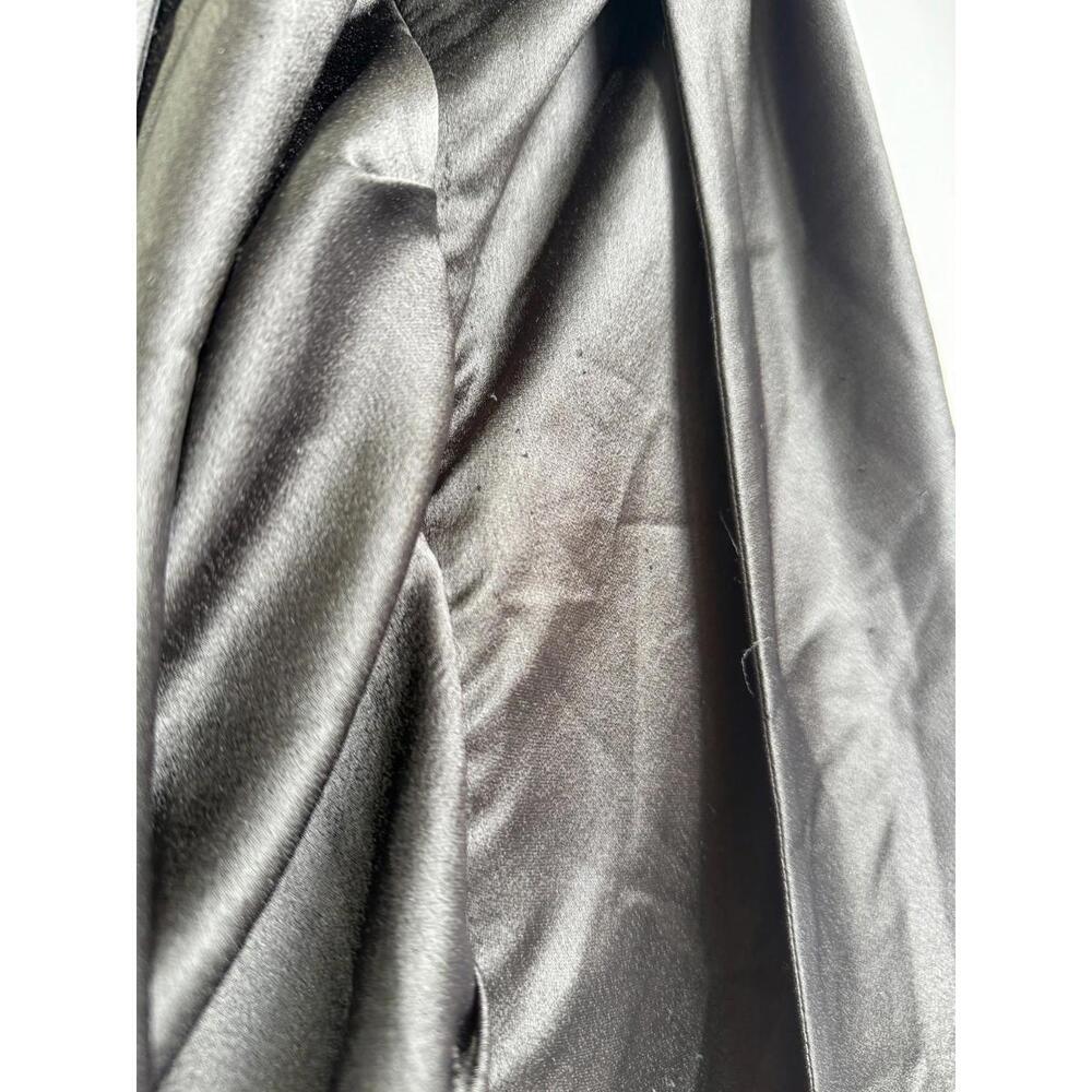 ARIAS New York Asymmetrical Dress Size 8 with Fabric Pull - Picture 14 of 16